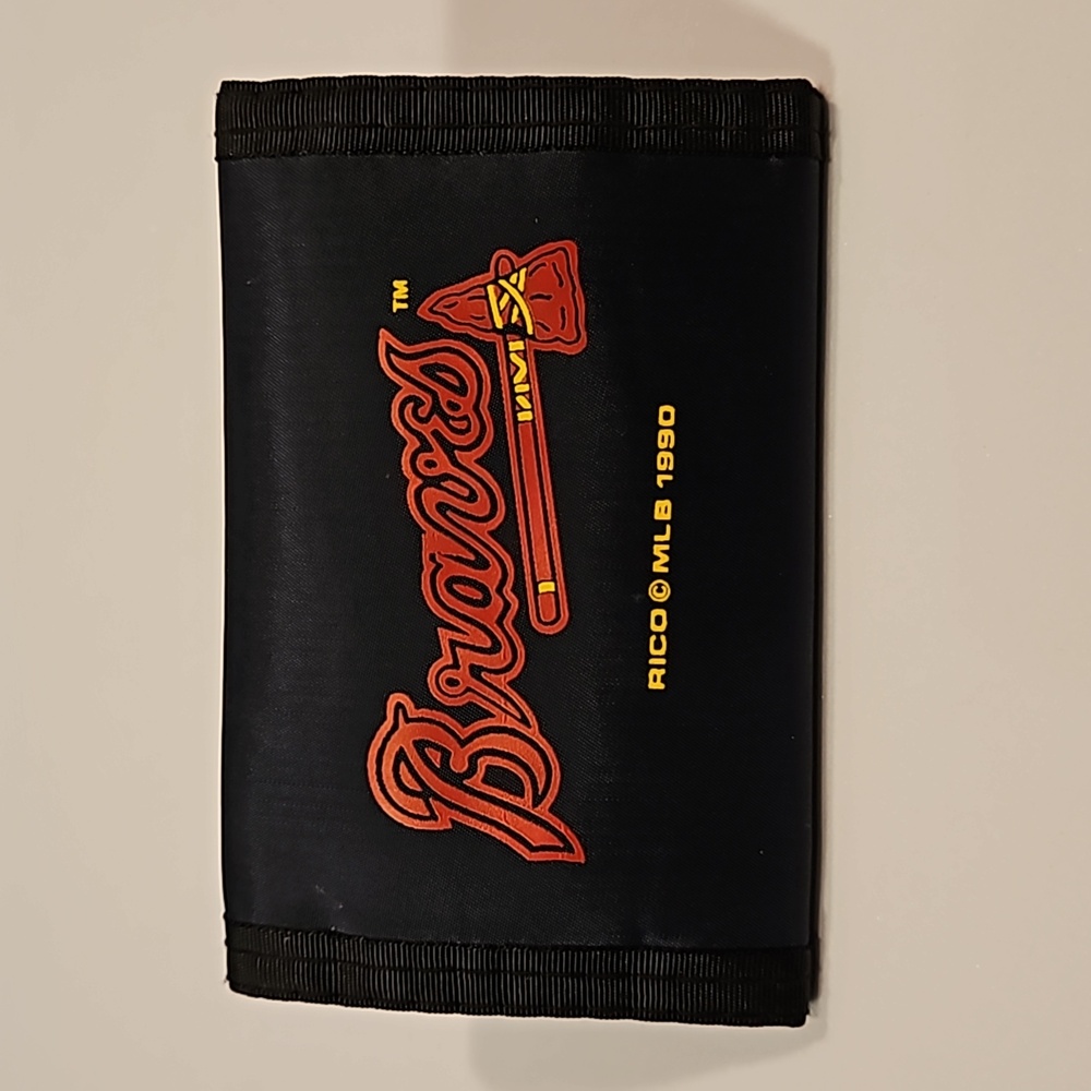 Rico MLB 1990 Atlanta Braves Nylon Trifold Wallet